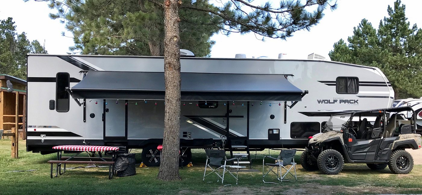 campsite and side by side at Larsson’s Crooked Creek